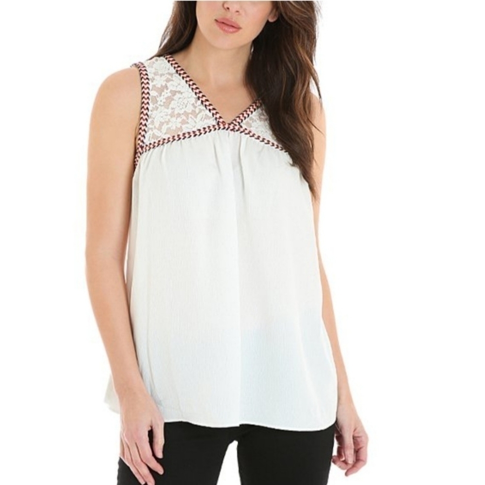 WRANGLER | White Lace-Panel V-Neck Tank‎ - Women
